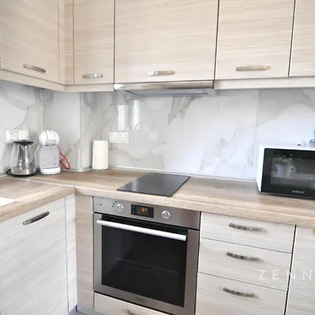 Zennova #60, Family Apartment *